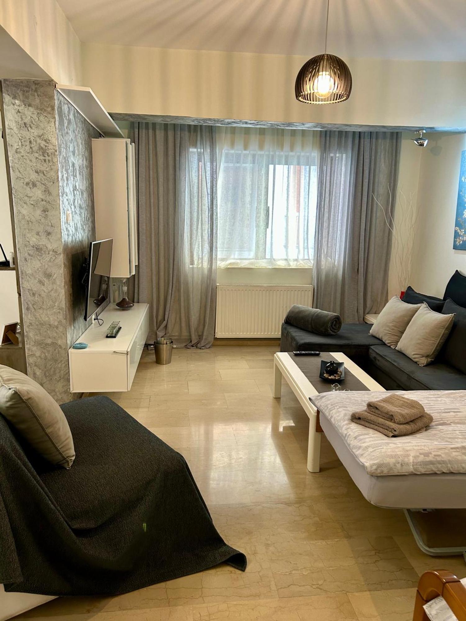 Super Nuova - Private Parking Apartman Szaloniki Kültér fotó